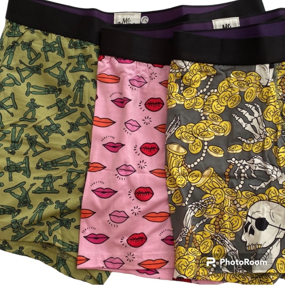 NEW 3 pairs of Me Undies Boxer Briefs underwear in toy soldiers, pirates, lips